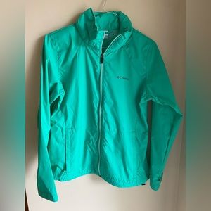 Women’s rain jacket.